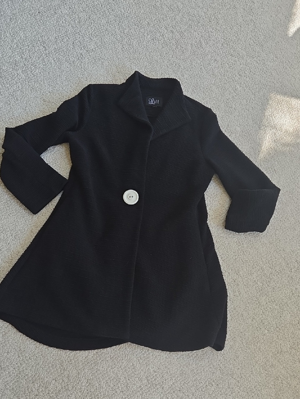 Luii Black Jacket.